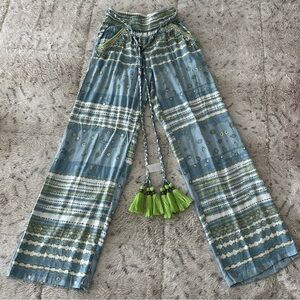 Skemo Blue and White Patterned Pants